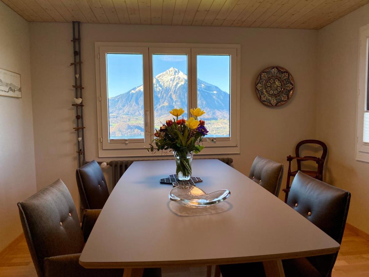 Chalet Egglen "Typical Swiss House, Best Views, Private Jacuzzi" Sigriswil Eksteriør billede