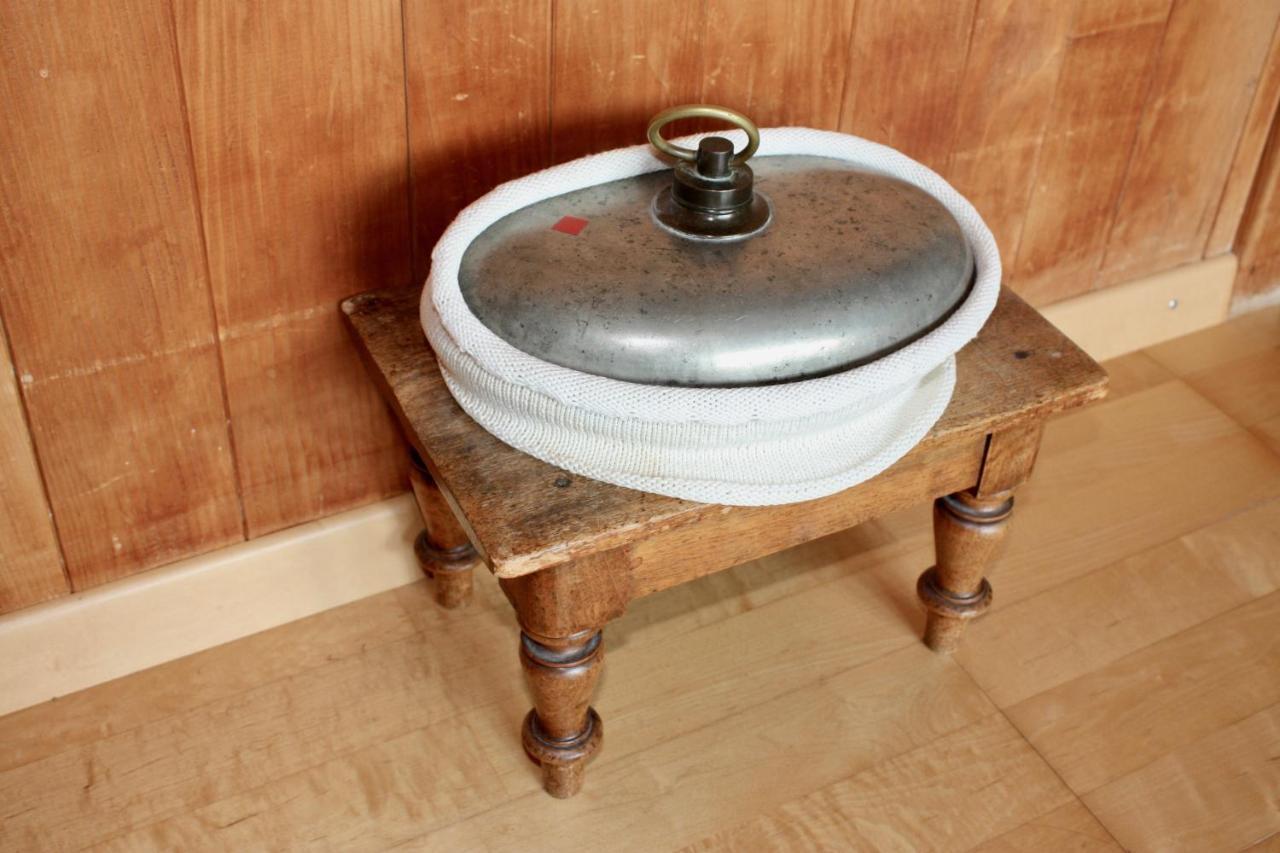 Chalet Egglen "Typical Swiss House, Best Views, Private Jacuzzi" Sigriswil Eksteriør billede