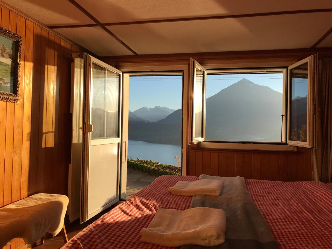 Chalet Egglen "Typical Swiss House, Best Views, Private Jacuzzi" Sigriswil Eksteriør billede